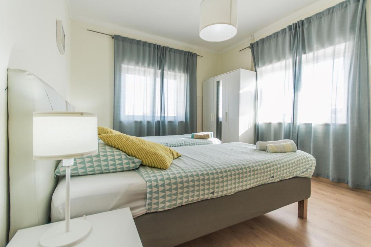 Beach Avenue Apartment Ferrel  Kültér fotó
