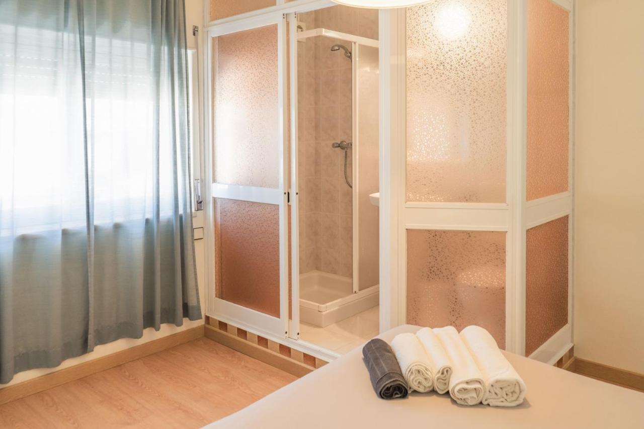 Beach Avenue Apartment Ferrel  Kültér fotó