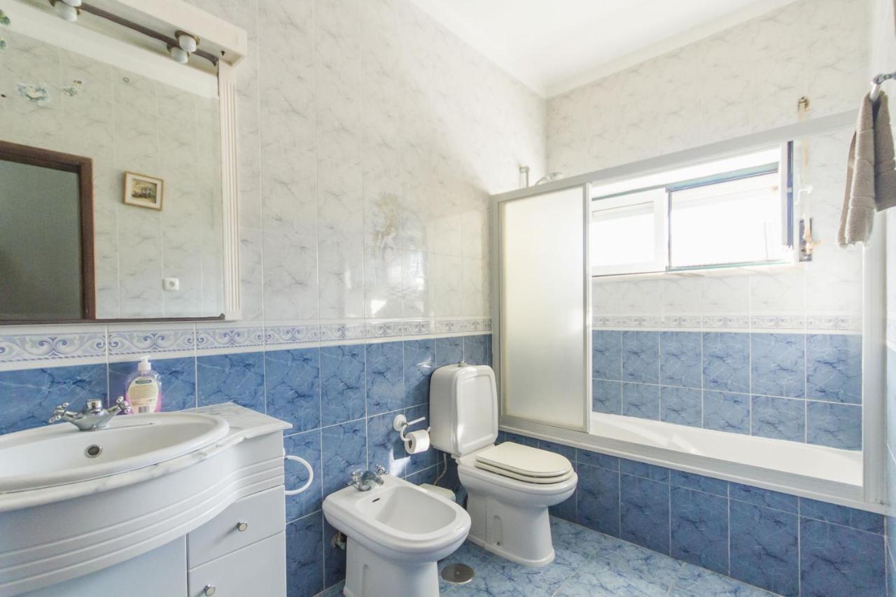 Beach Avenue Apartment Ferrel  Kültér fotó